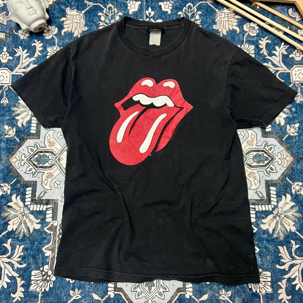 Vintage 2005 Artimonde Kiss Shirt